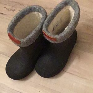 Toddler size 25 rain boots with insert - KAVAT